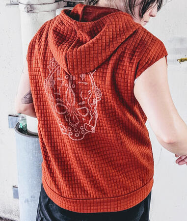 Nikaido Cutoff (back) Nikaido Cutoff (back)
